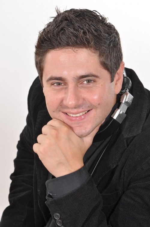 DJ ROBERTO GIULIANI COMANDAR O SOM DO BAILE DE ABERTURA DA FENARROZ 2012