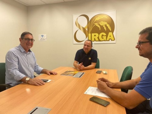 Oficializada a parceria do Irga com a 22 FENARROZ