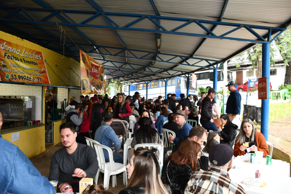 Praa de alimentao da 24 Fenarroz toda comercializada  