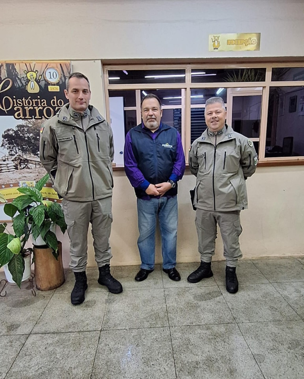 Brigada Militar presente na abertura da 25 Fenarroz