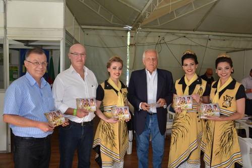 Executiva e Soberanas fazem convite e divulgam a Fenarroz em Alegrete